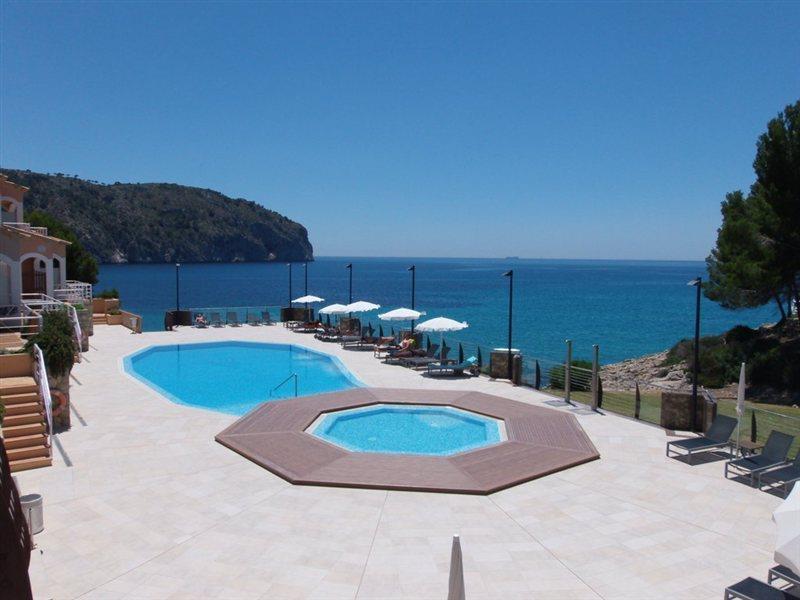 Bahia Aparthotel