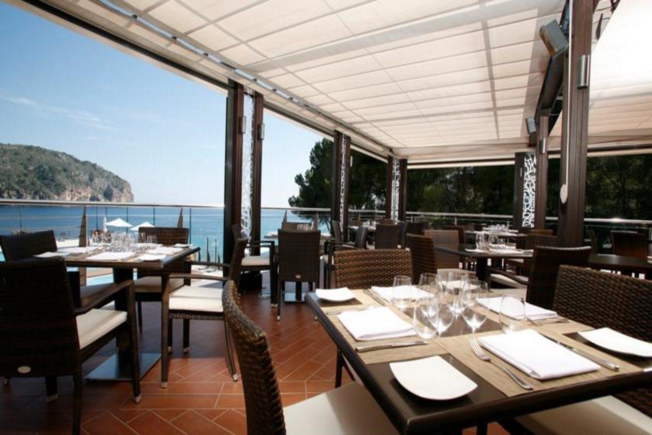 Bahia Aparthotel 4*