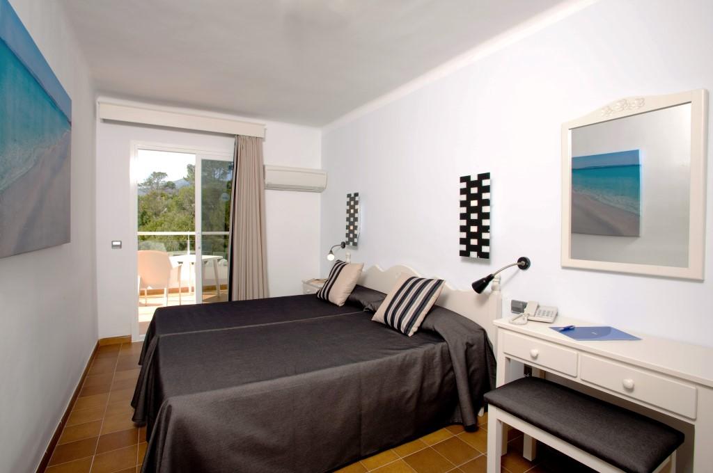 Bahia Aparthotel Camp De Mar